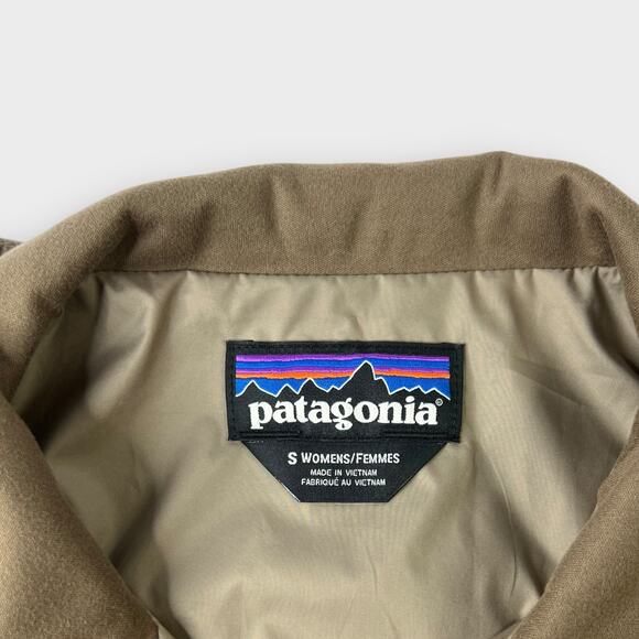 Patagonia Lightweight Radalie Bomber Jacket Style 20970 Furry Taupe Size Small - Picture 3 of 10